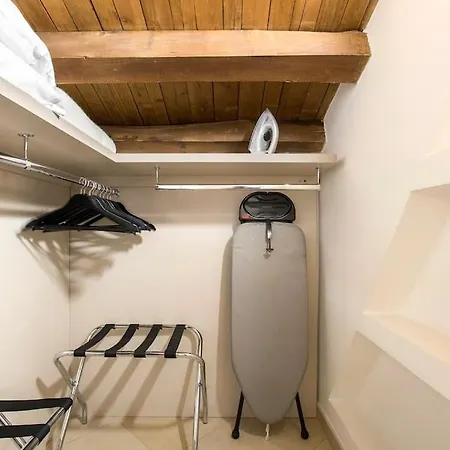Exclusive Views From A Sunny Attic Apartment! *